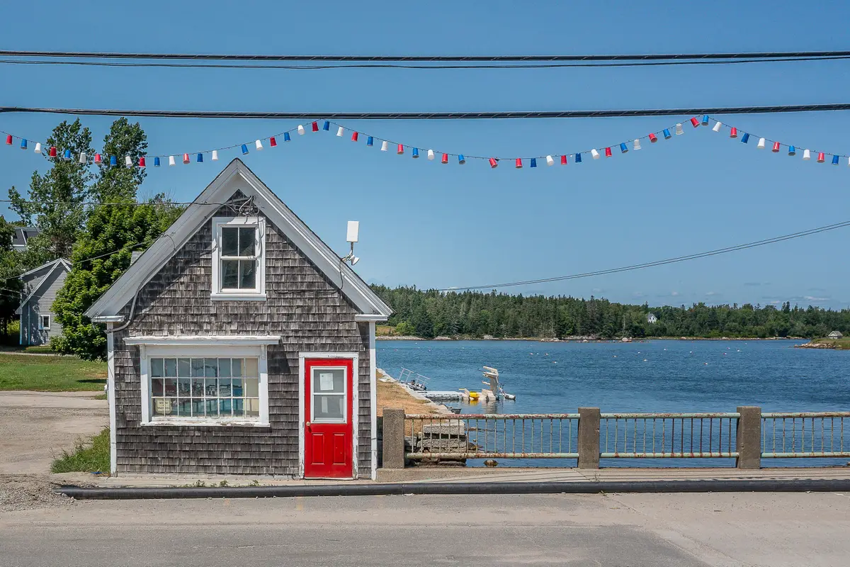 10 Main Street, Vinalhaven, ME 04863 - #1
