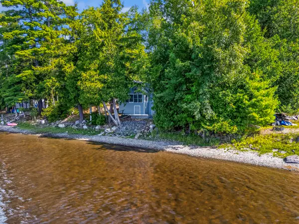 20 Pondview Court, Pittsfield, ME 04967