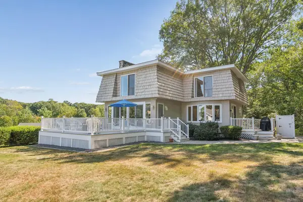 13 Wavecrest Drive, York, ME 03909
