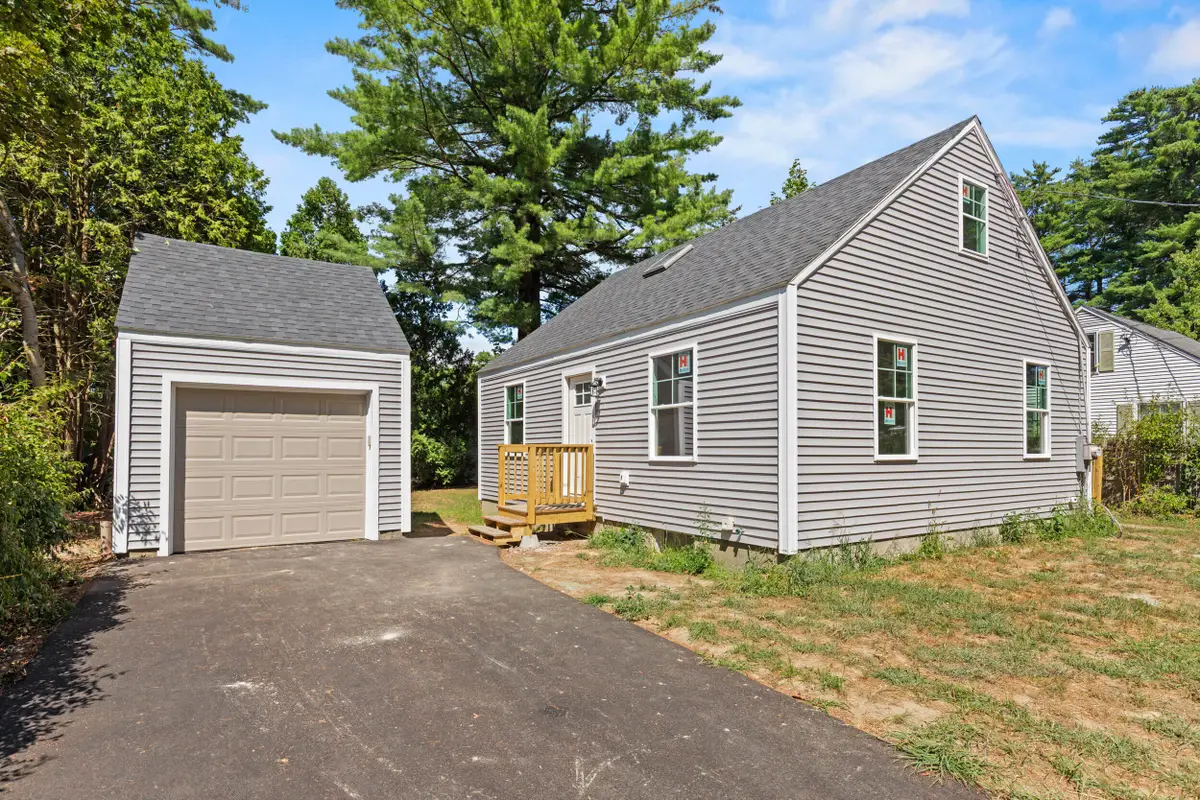 27 Chamberlain Avenue, Brunswick, ME 04011 - #1