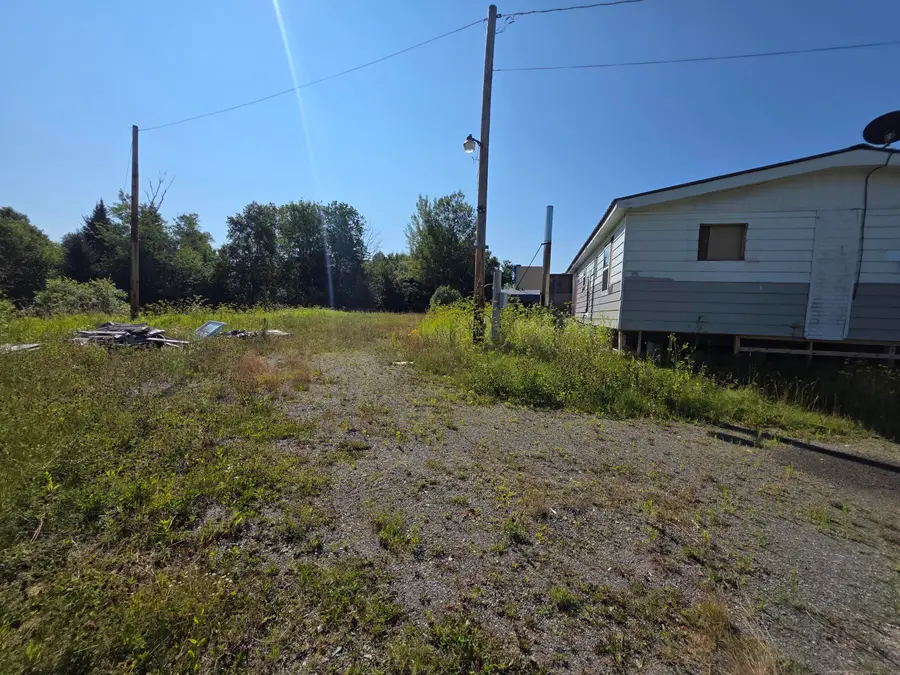 1742 Us-1, South Aroostook, ME 04471 - #2
