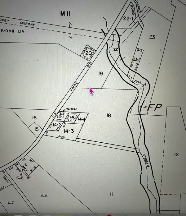 M8 L19 202 Route, Unity, ME 04988
