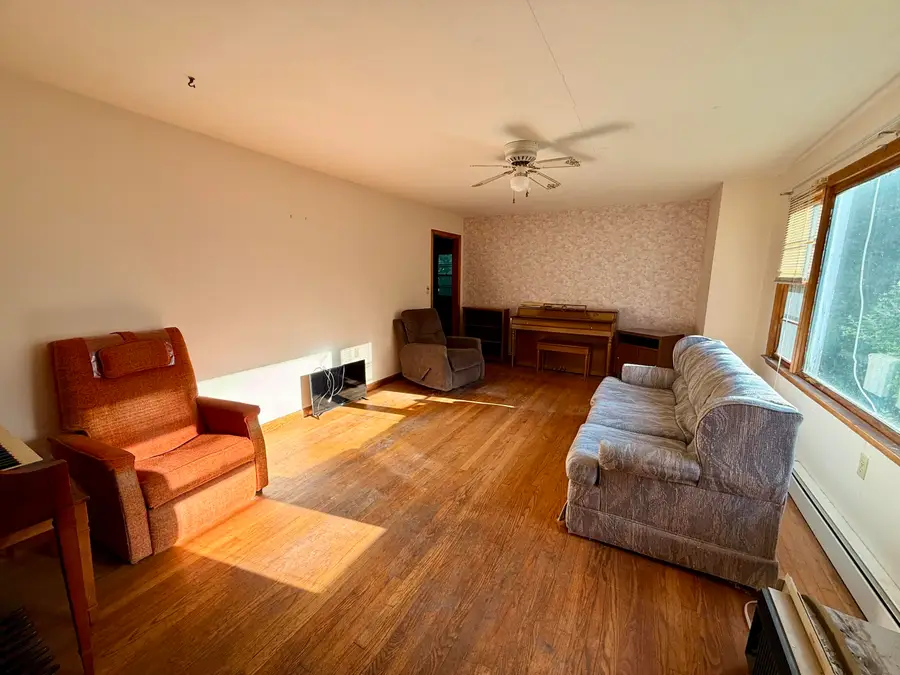 43 Edwards Street, Lincoln, ME 04457 - #2