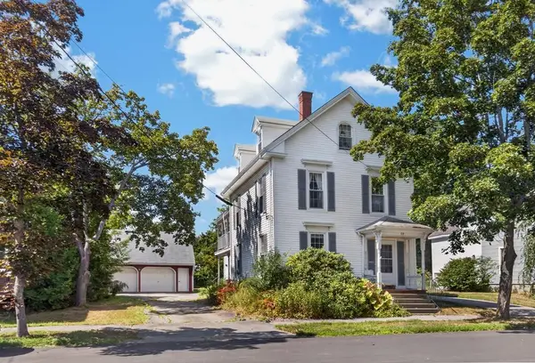 52 Fern Street, Bangor, ME 04401