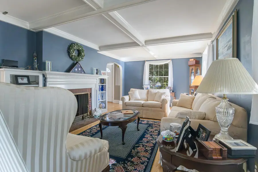 15 Walton Street, Westbrook, ME 04092 - #3