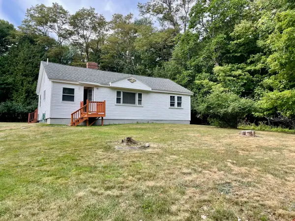 23 Oak Hill Road, Orrington, ME 04474