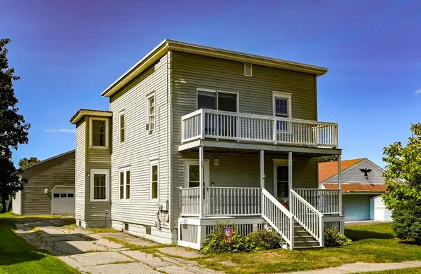 98 Rosedale Street, Lewiston, ME 04240