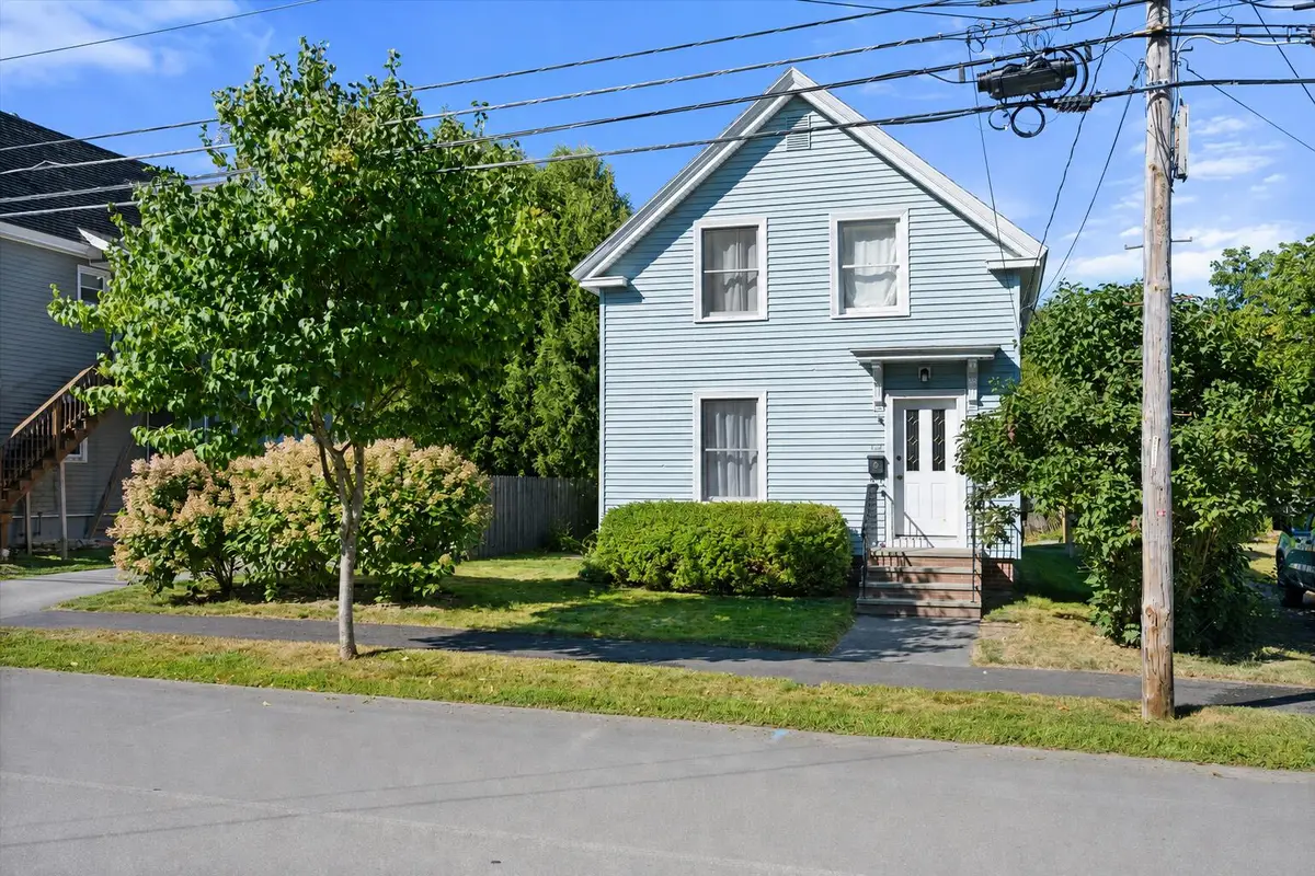 142 Elm Street, Bangor, ME 04401 - #1
