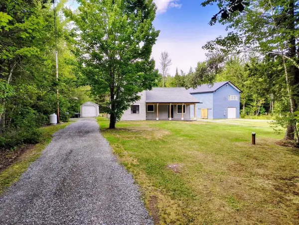 34 Lilly Drive, Newport, ME 04953