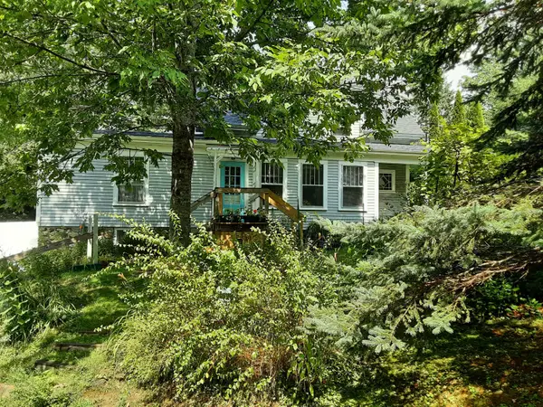 1748 State Route 32, Bristol, ME 04564