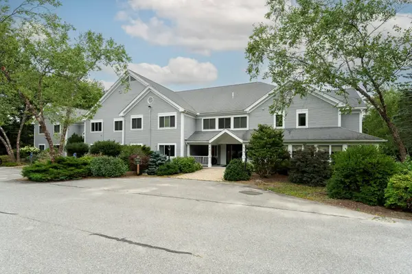 79 E Ridge Road #208, Southwest Harbor, ME 04679
