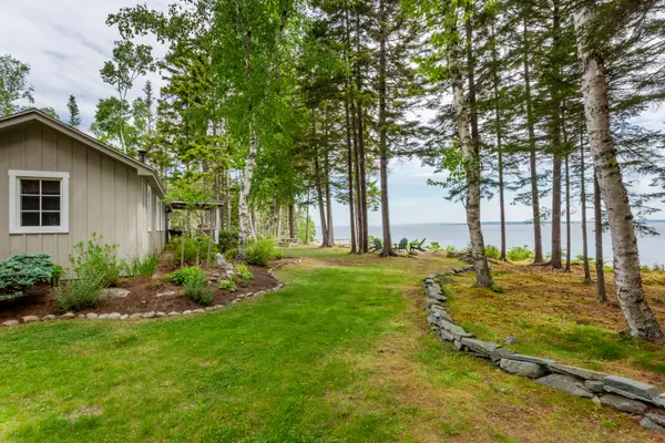 1578 Pripet Wood Lane, Islesboro, ME 04848
