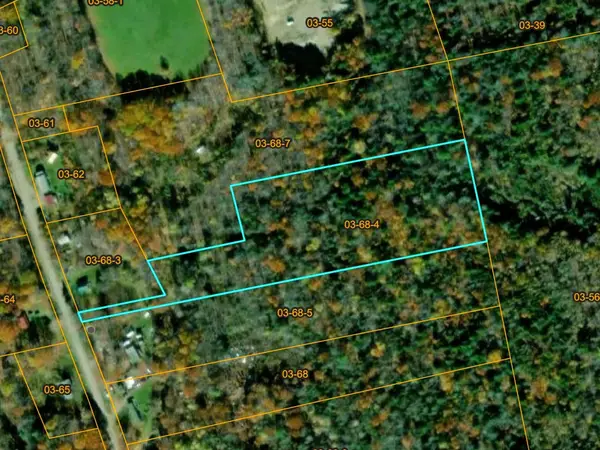 48 Masonic Road, Dixmont, ME 04932