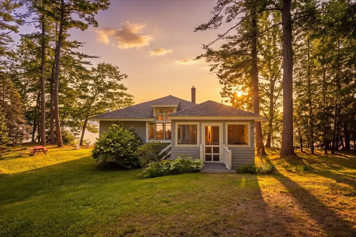 34 N Heritage Woods Lane, Winthrop, ME 04364 - #1