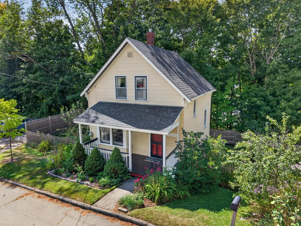 24 Glidden Street, Waldoboro, ME 04572 - #1
