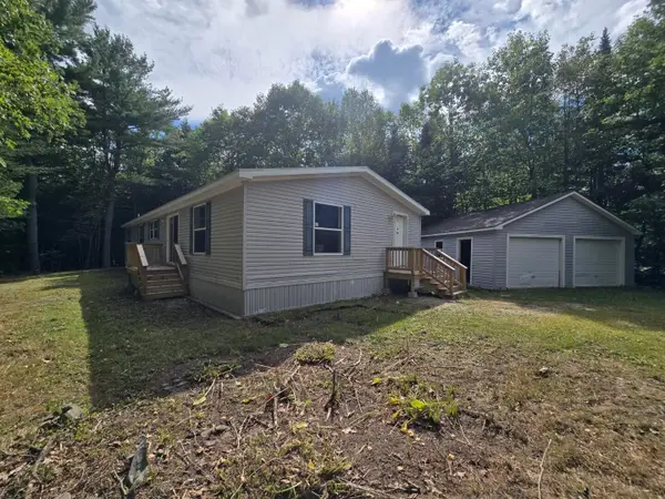 65 Madeline Drive, Brunswick, ME 04011