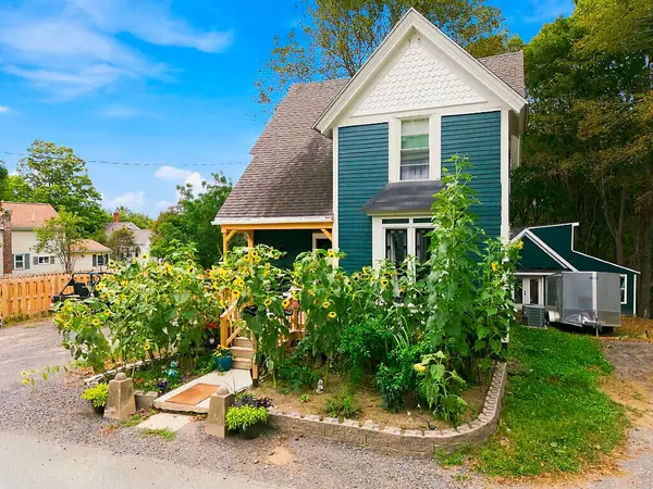 18 Fountain Street, Gardiner, ME 04345
