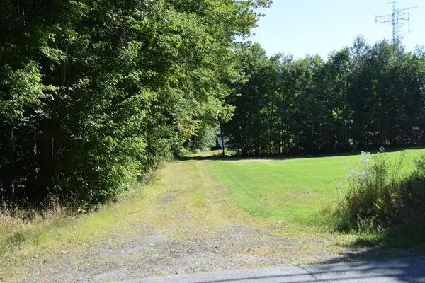 178 Ward Hill Road, Madison, ME 04950