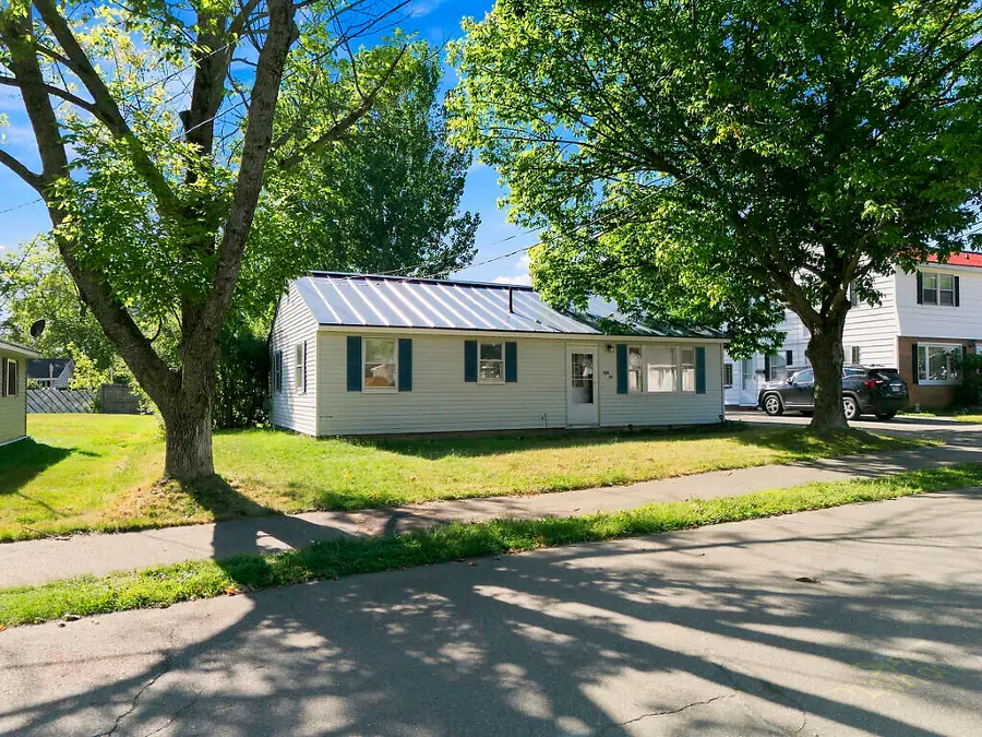 56 Jowett Street, Bangor, ME 04401 - #3