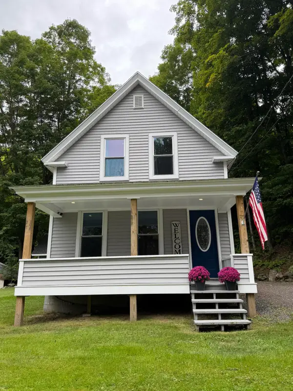 40 Goding Road, Livermore, ME 04253