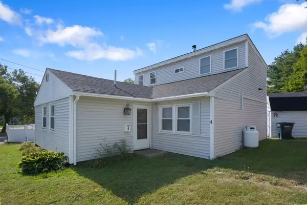 4 Nash Street, Bangor, ME 04401