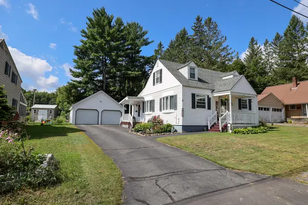 809 Somerset Street, Rumford, ME 04276