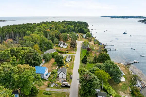 81 Lowells Cove Road, Harpswell, ME 04066
