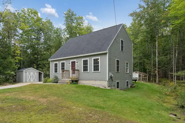 32 Safari Drive, Brunswick, ME 04011