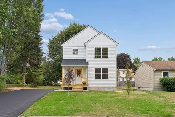 71 Epping Street, Portland, ME 04103