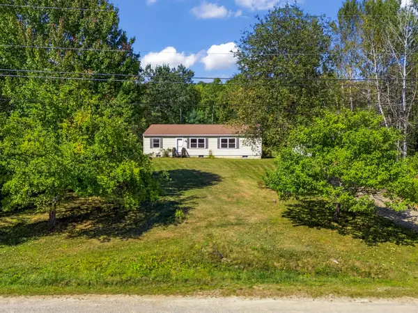 7 Meadow Way, Richmond, ME 04357