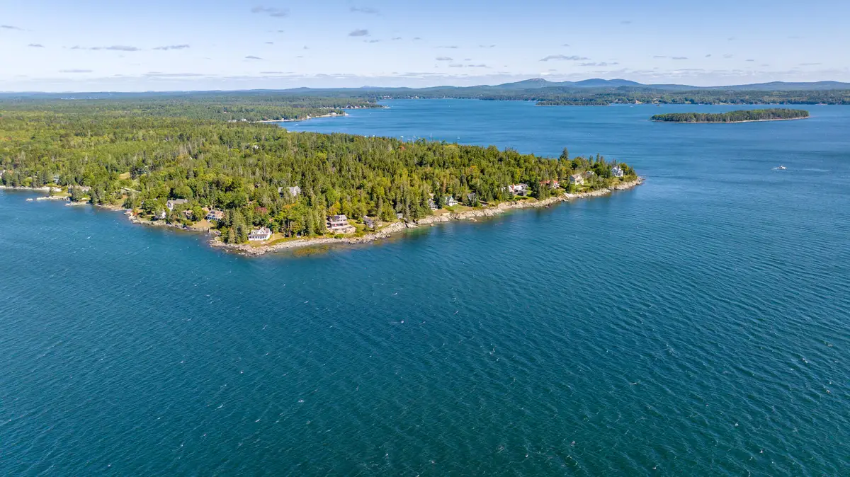 2 W Shore Road, Hancock, ME 04640 - #1