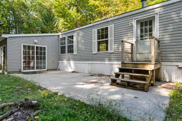 195 Oak Hill Road, Lebanon, ME 04027