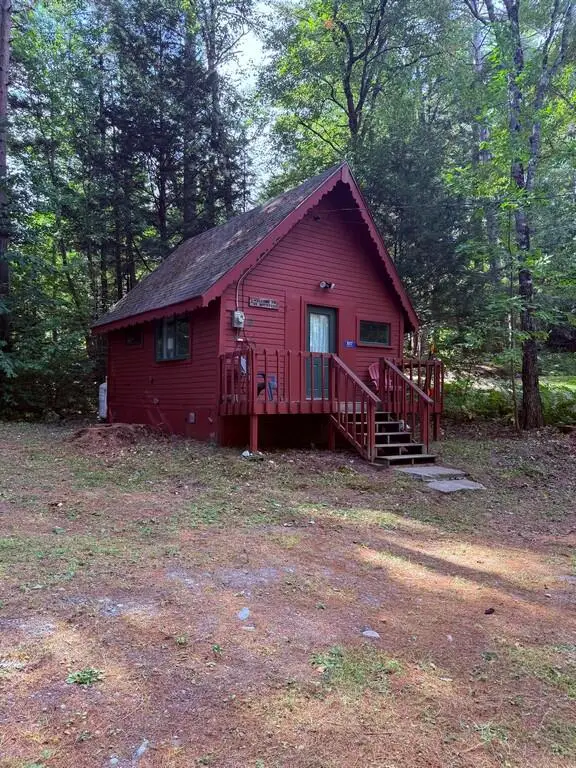 1017 Spurline Road, Carrabassett Valley, ME 04947