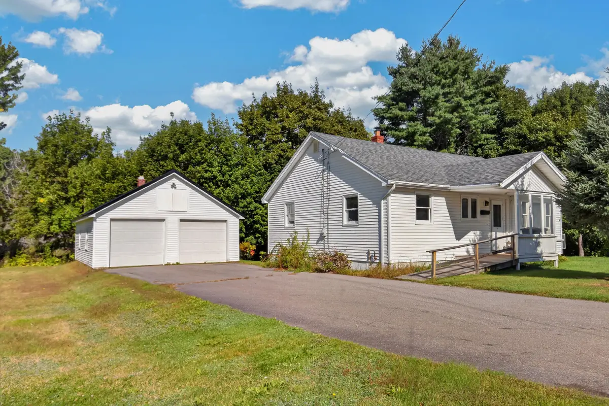 6 Brooks Street, Orono, ME 04473 - #1