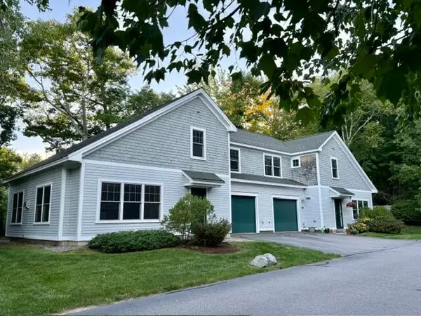 24 Wiltshire Place #24, Camden, ME 04843