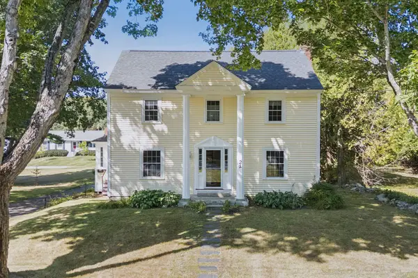 21 High Street, Hallowell, ME 04347