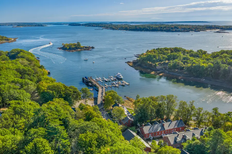 92 Mckinley Court #92, Portland, ME 04109 - #2