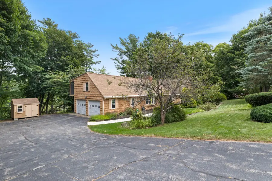 374 Main Street, Springvale, ME 04083 - #2