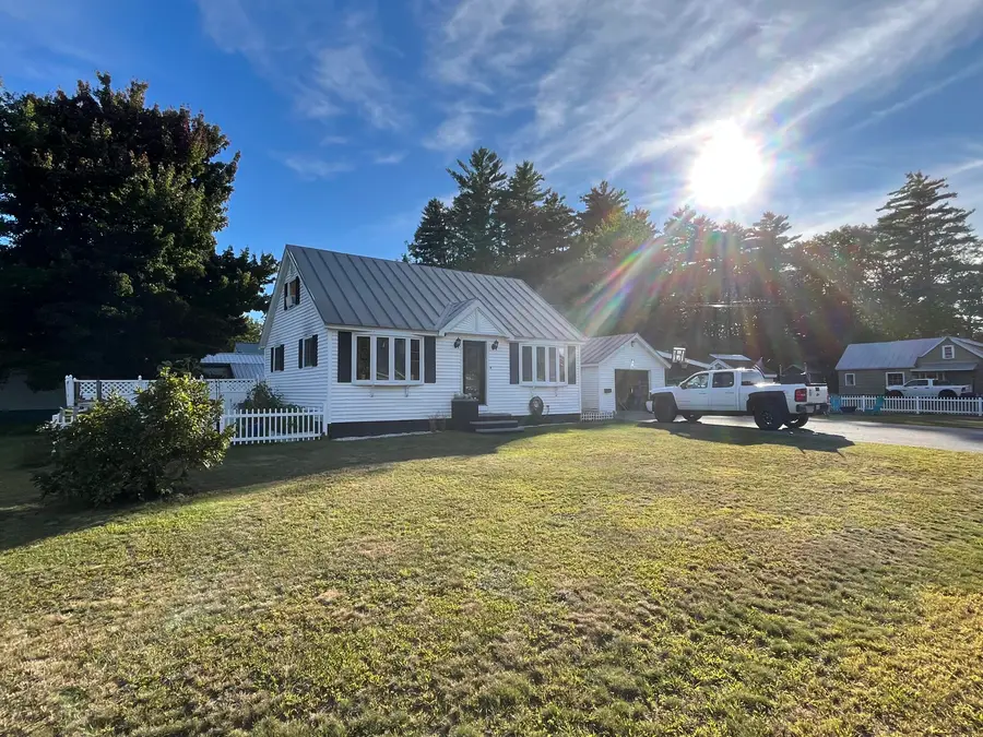 21 Myrtle Street, Madison, ME 04950 - #3