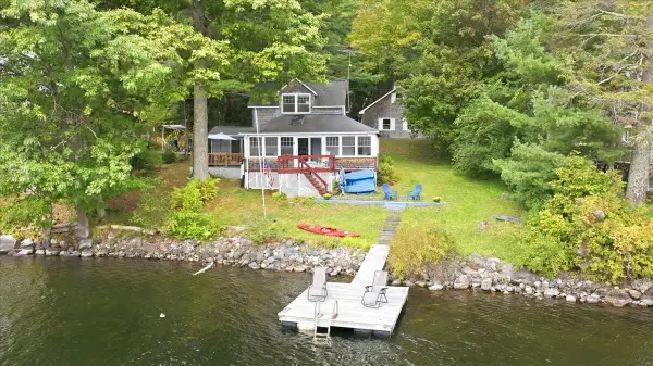 34 Maranacook Station Lane, Winthrop, ME 04364