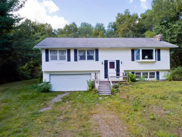 62 Bayview Drive, Northport, ME 04849