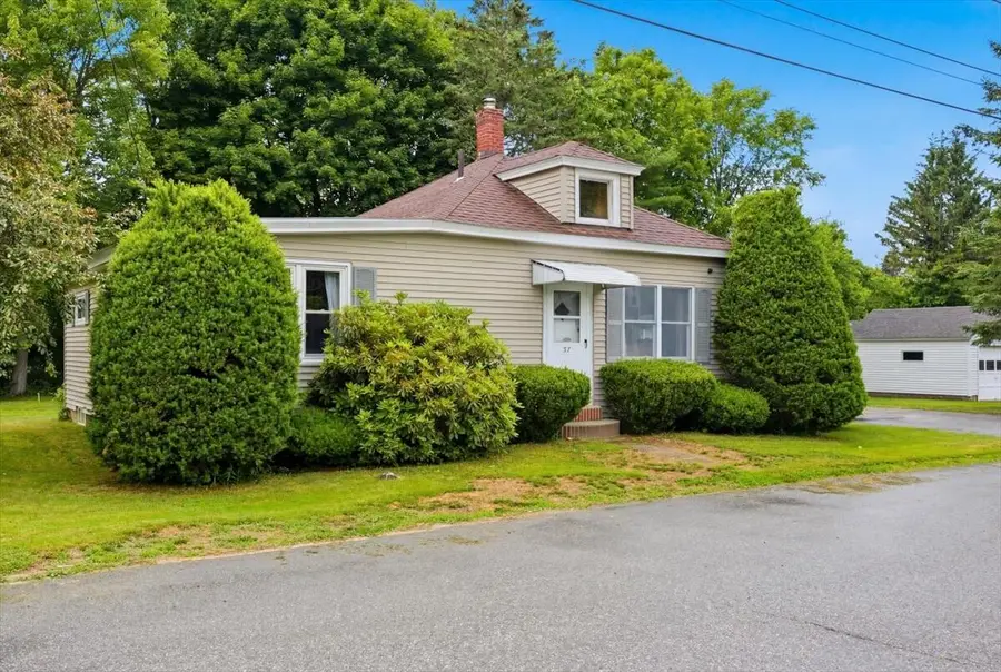 37 Buckley Street, Lewiston, ME 04240 - #2