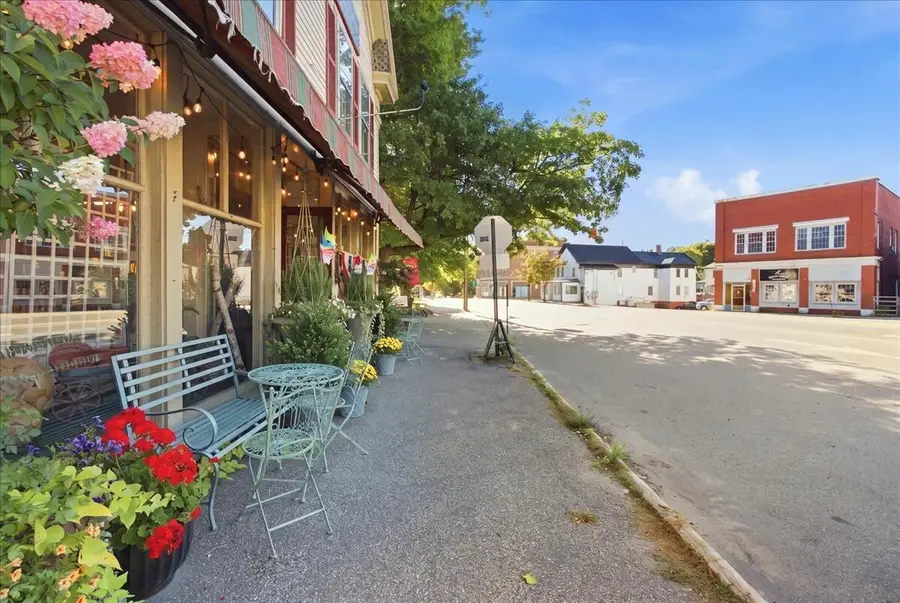 9 Market Square #A + B, South Paris, ME 04281 - #3
