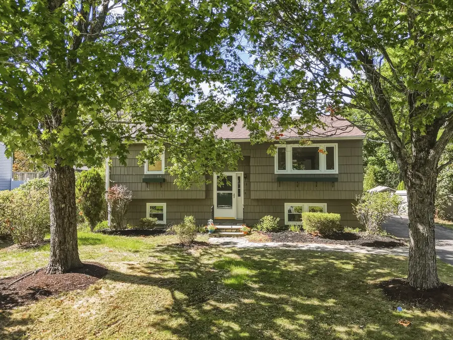 19 Ellen Circle, Yarmouth, ME 04096 - #2
