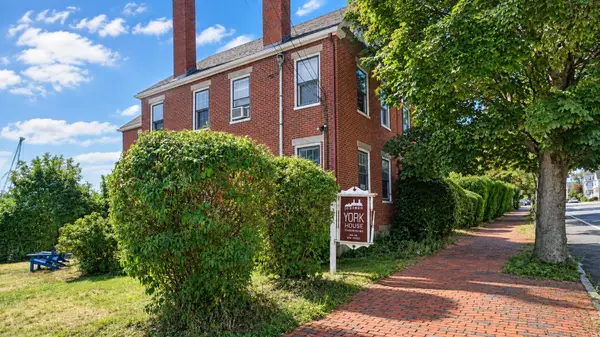 156 York Street #3, Portland, ME 04101