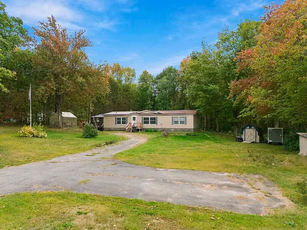 67 Albion Road, Benton, ME 04901