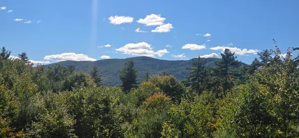 11 Mockingbird Lane, Bridgton, ME 04009