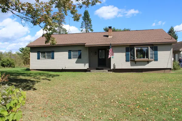 22 Hartland Road, Athens, ME 04912
