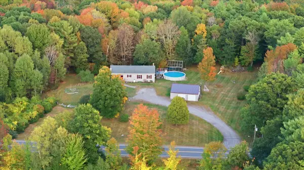 831 Litchfield Road, Bowdoin, ME 04287