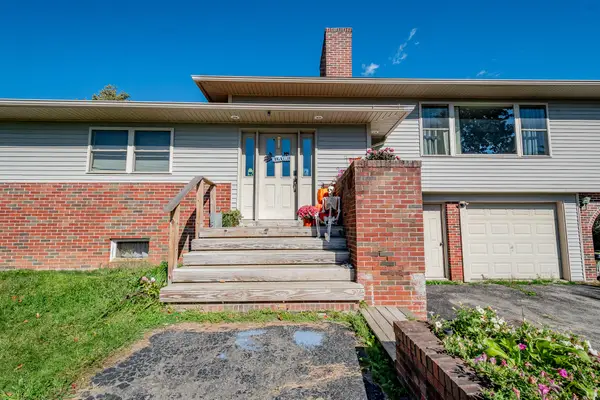 184 Main Road, Charleston, ME 04422